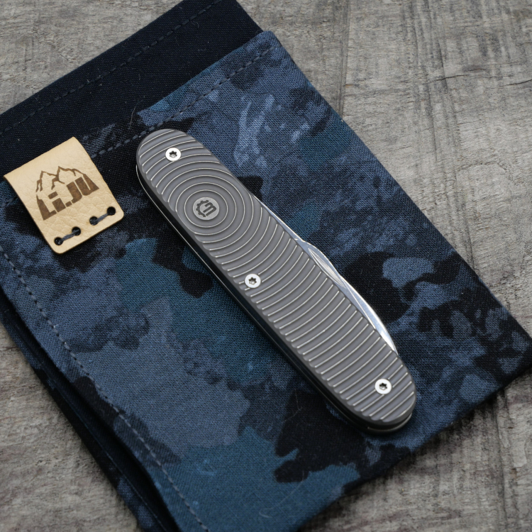 Preview: TITAN - CONCENTRIC dark wash - SWISS ARMY 2 - Titan Grade 5  (Ti 6AI 4V)  - 93mm